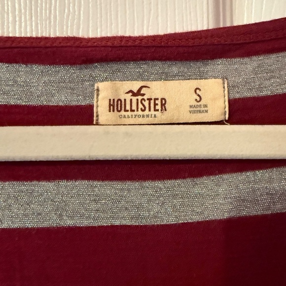 Hollister Maroon and Gray Striped Long Sleeve Top - Picture 2 of 4